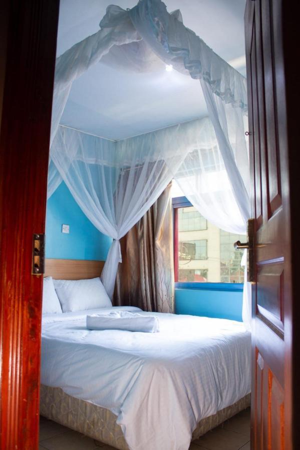 Bed and Breakfast La Jardine Найроби Экстерьер фото