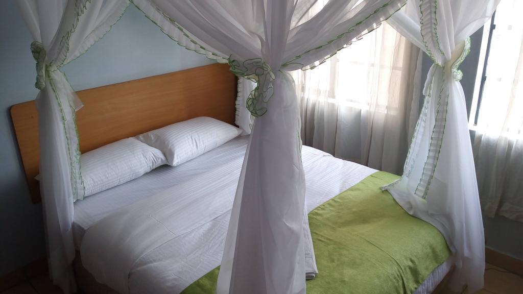 Bed and Breakfast La Jardine Найроби Экстерьер фото