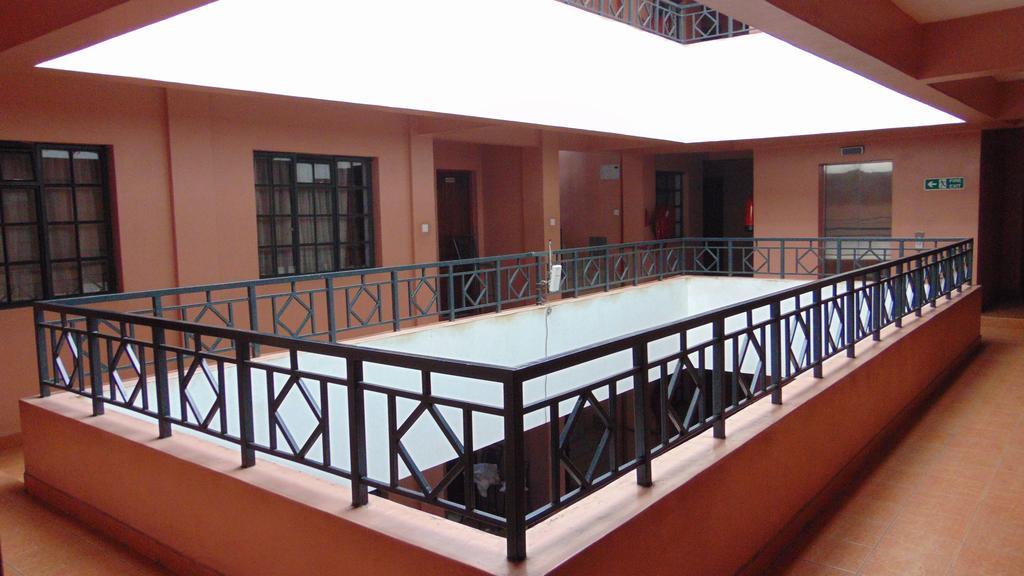 Bed and Breakfast La Jardine Найроби Экстерьер фото