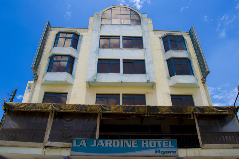 Bed and Breakfast La Jardine Найроби Экстерьер фото